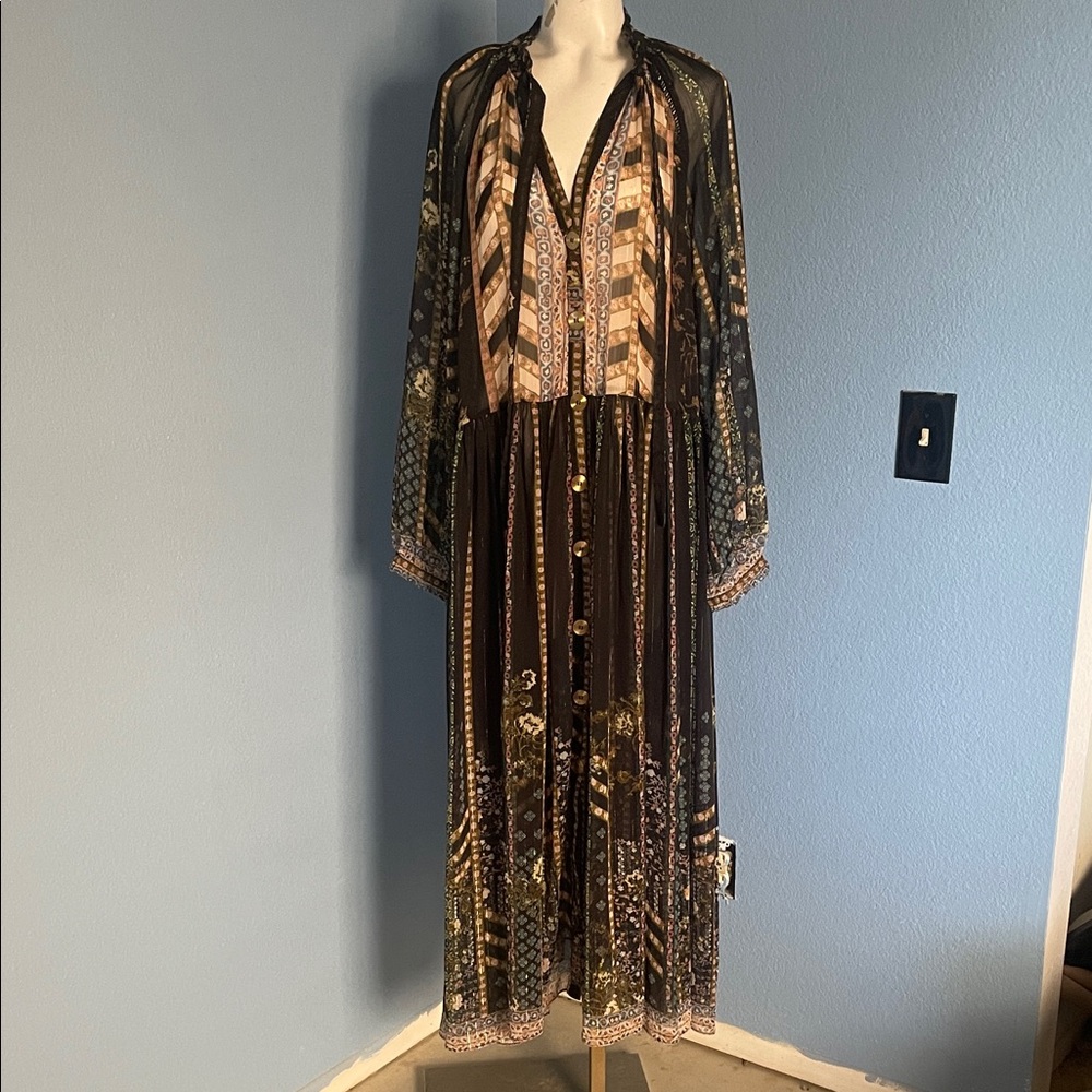 Elegant Black and Gold Anthropologie L Women's Dress Sheer and Flowing